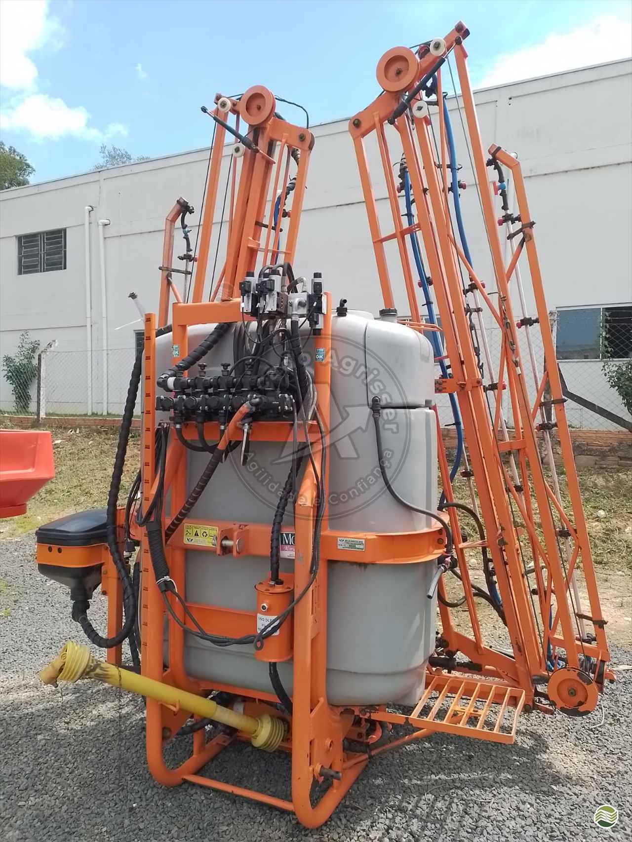 PULVERIZADOR APLIK 1000 Litros Acoplado Hidráulico Atacado Agrisser VACARIA RIO GRANDE DO SUL RS